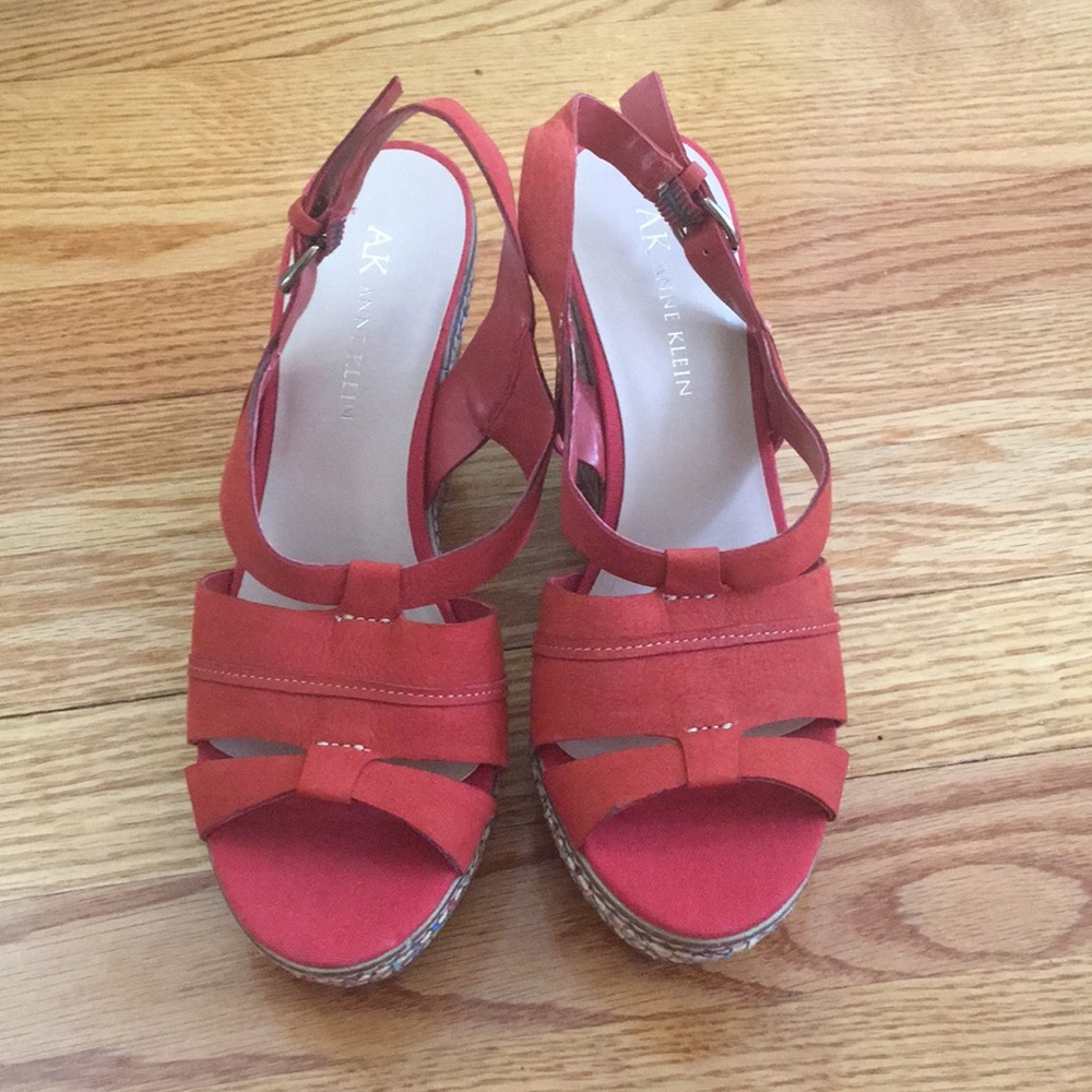 Anne Klein Red Wedges